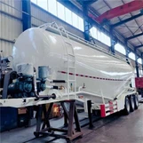 Come testare la valvola di sicurezza su un rimorchio cisterna per merci sfuse?